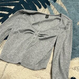SHEIN Long sleeve gray top
